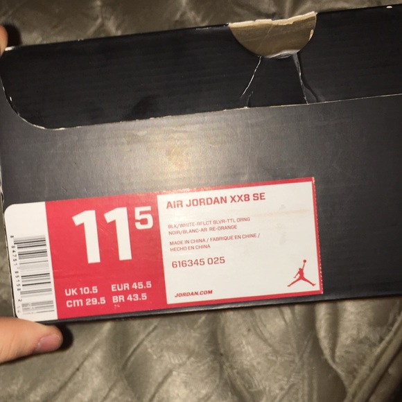 Retro 28 SE Christmas edition - Picture 3 of 4